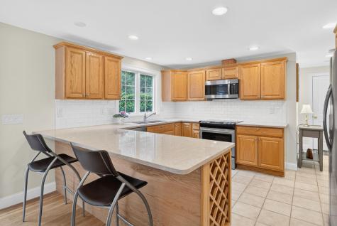 25 Mill Farm Way Falmouth MA 02536