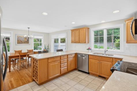 25 Mill Farm Way Falmouth MA 02536