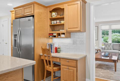 25 Mill Farm Way Falmouth MA 02536