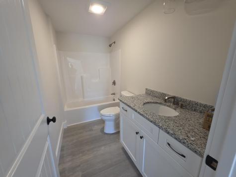 87 Acapesket Road East Falmouth MA 02536