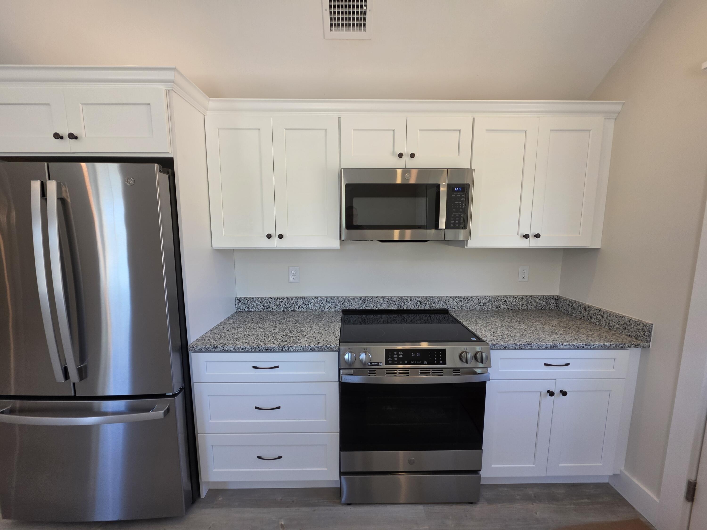 87 Acapesket Road East Falmouth MA 02536