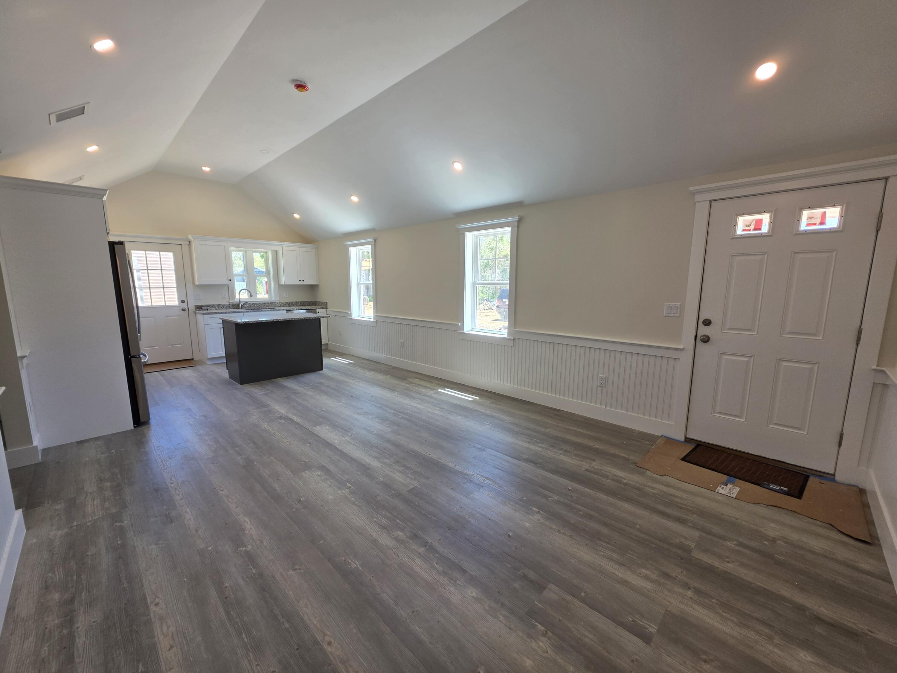 87 Acapesket Road East Falmouth MA 02536
