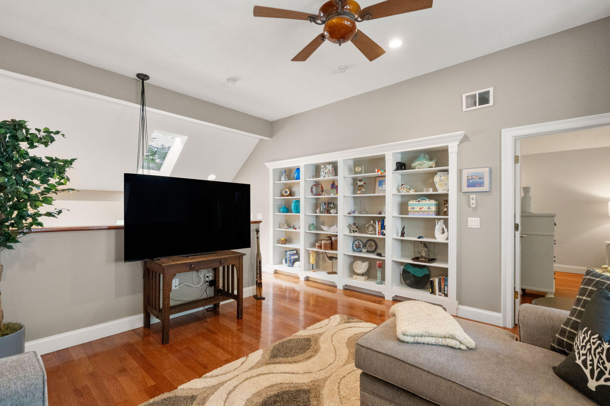 80 Gold Leaf Lane Mashpee MA 02649