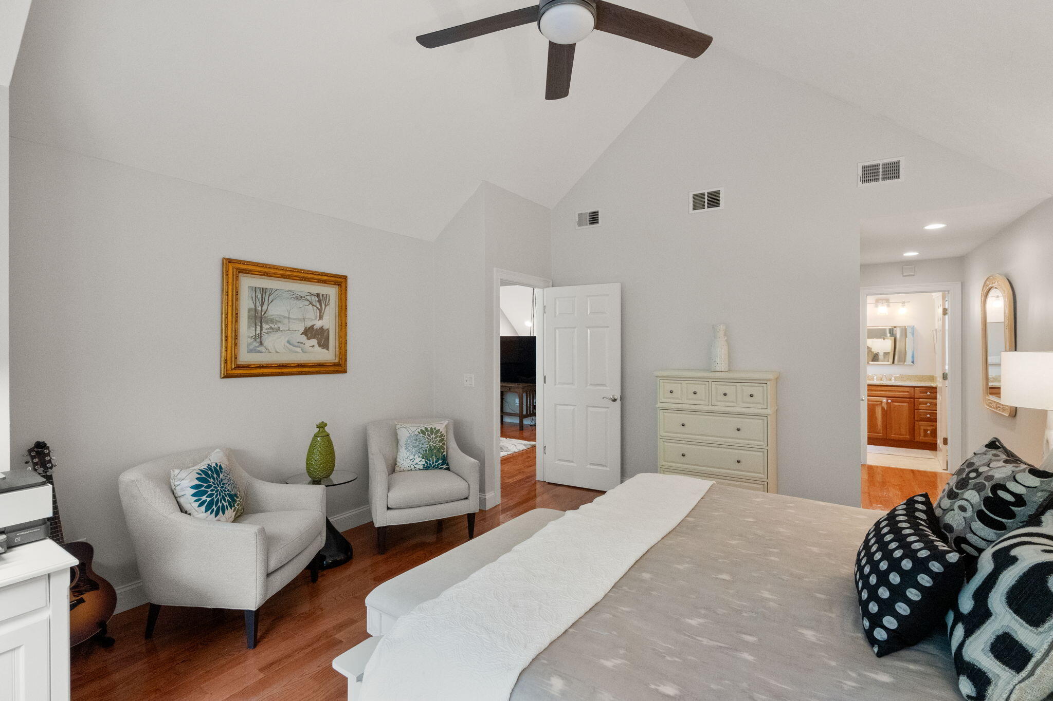 80 Gold Leaf Lane Mashpee MA 02649