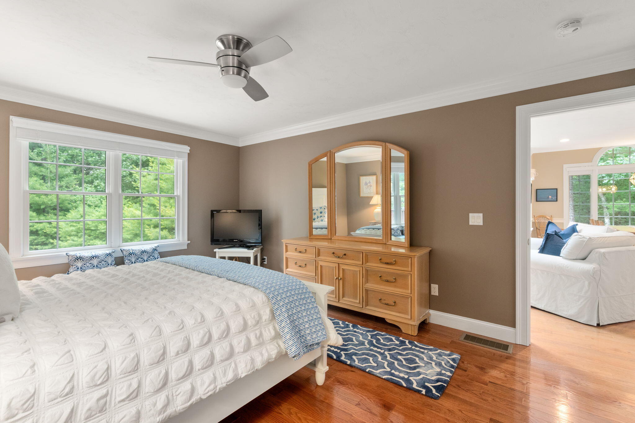 80 Gold Leaf Lane Mashpee MA 02649