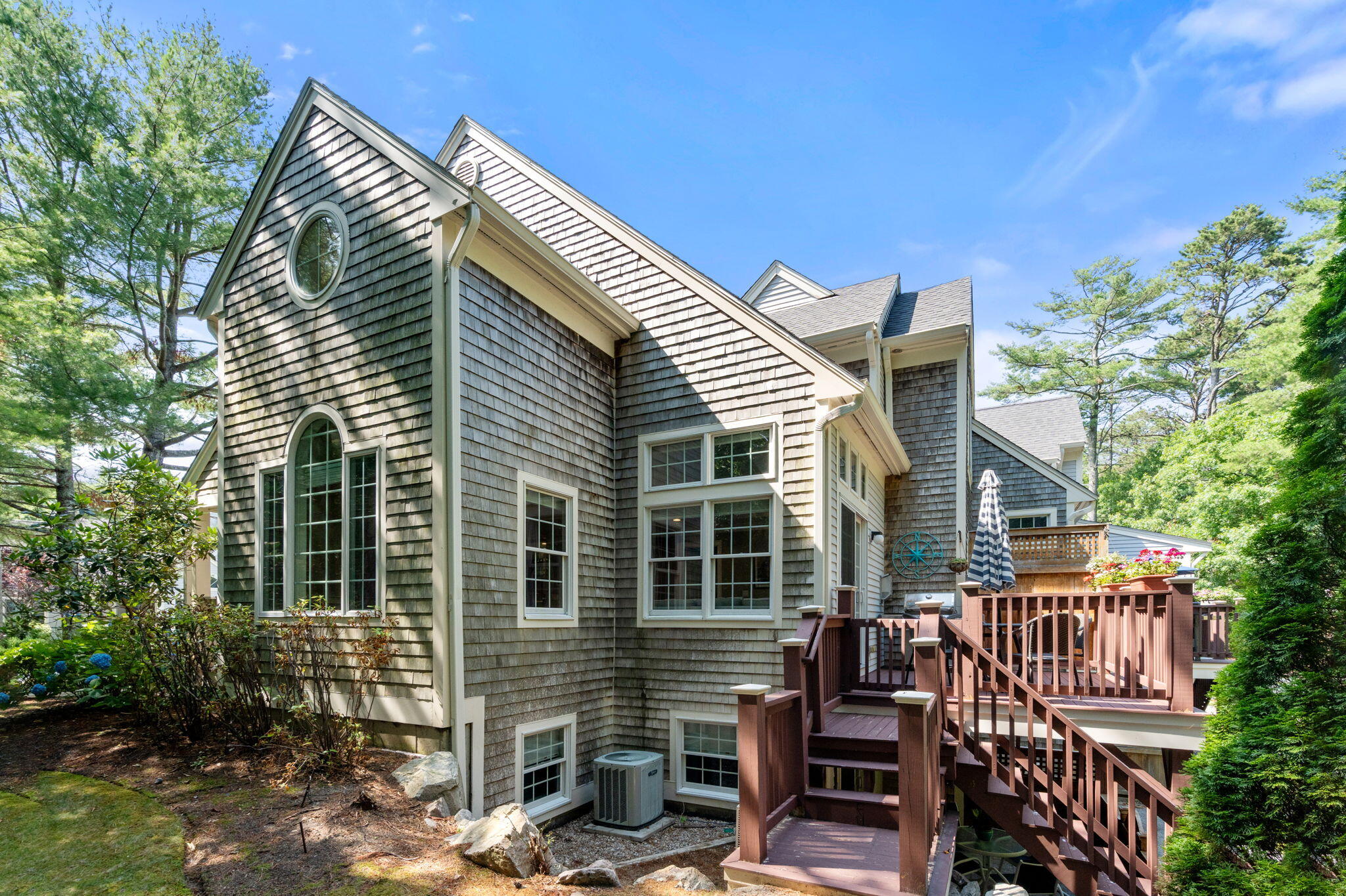 80 Gold Leaf Lane Mashpee MA 02649