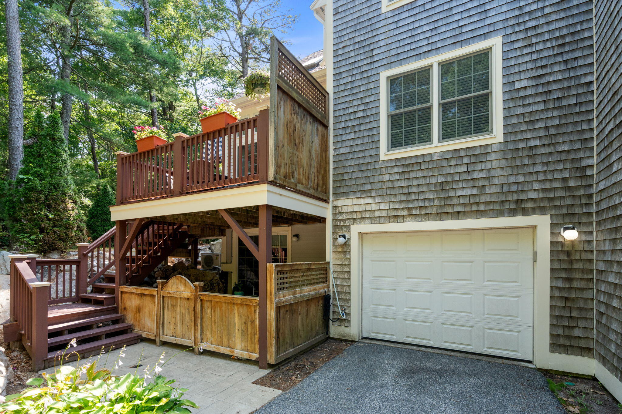 80 Gold Leaf Lane Mashpee MA 02649