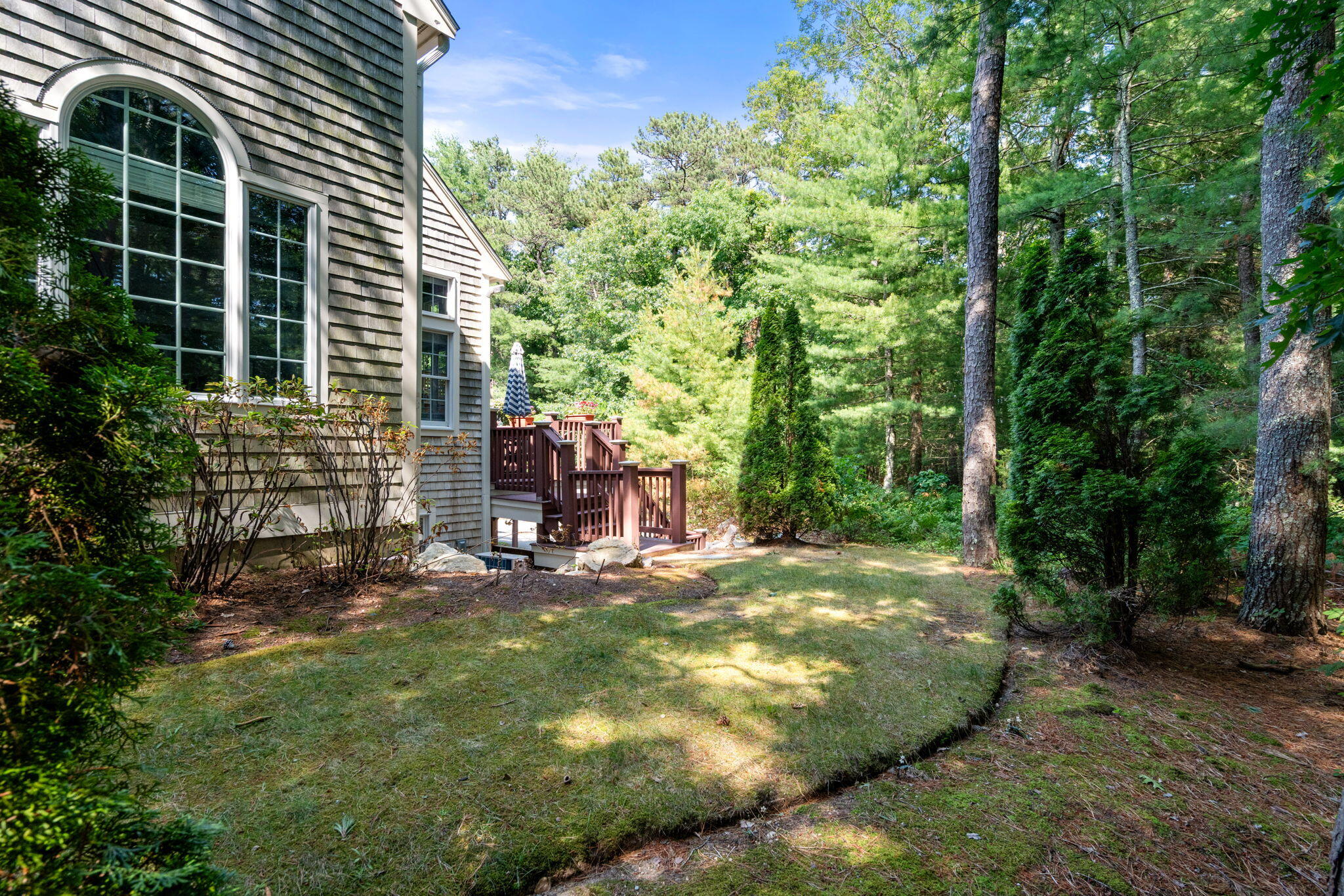 80 Gold Leaf Lane Mashpee MA 02649