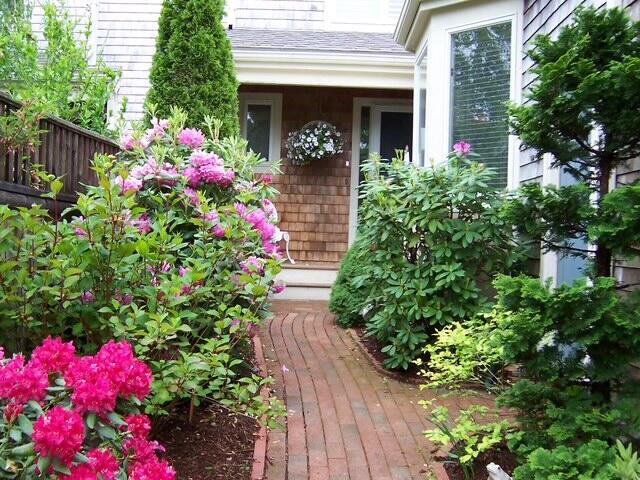 83 Kates Path Yarmouth MA 02675