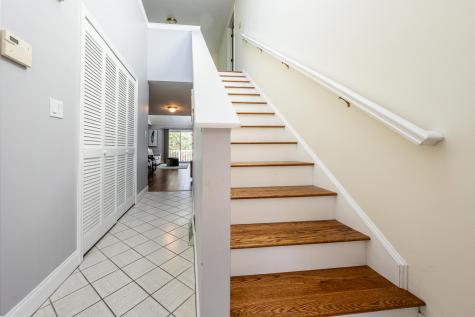 21 Rolling Green Lane Mashpee MA 02649