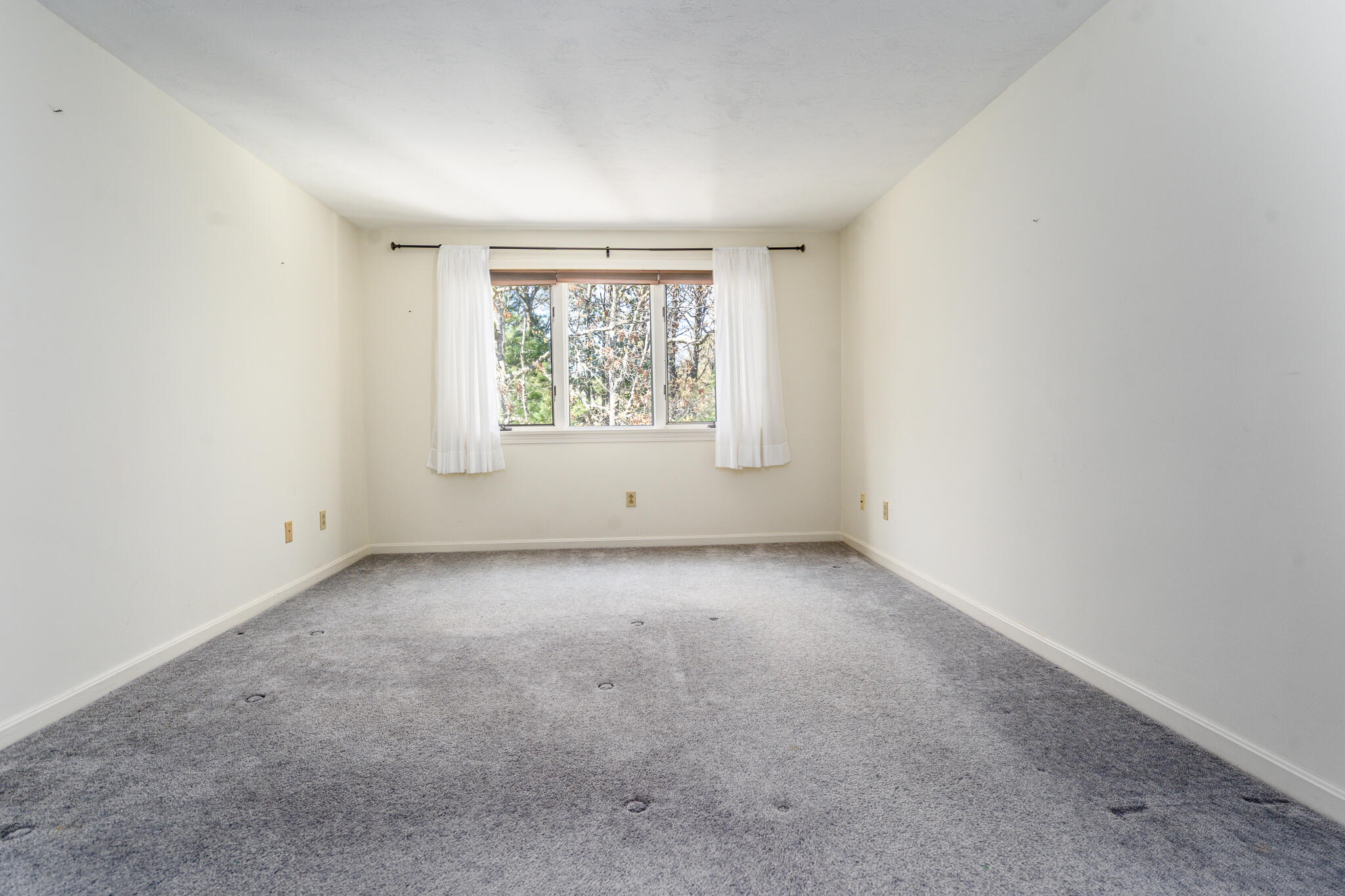21 Rolling Green Lane Mashpee MA 02649
