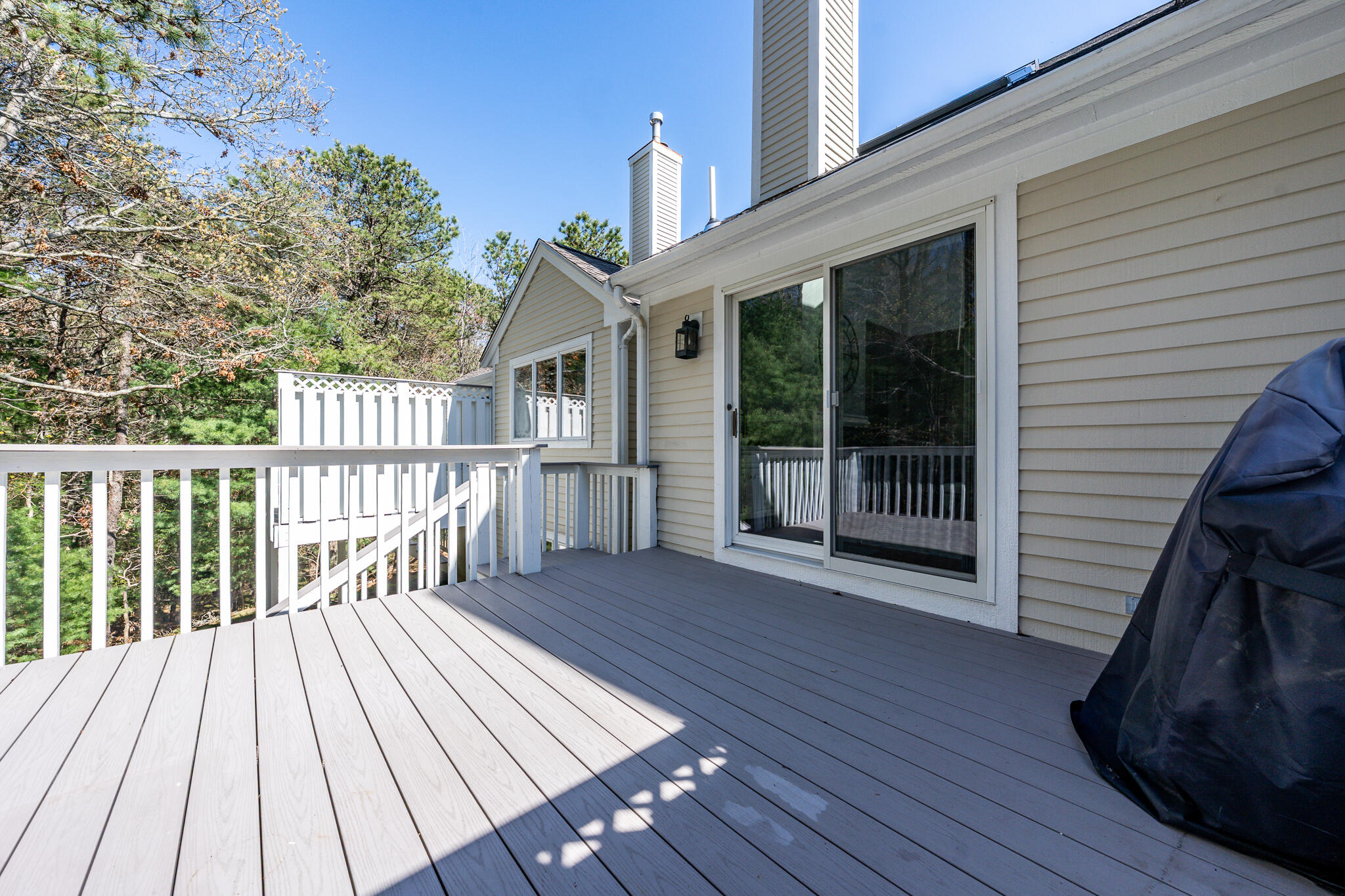 21 Rolling Green Lane Mashpee MA 02649