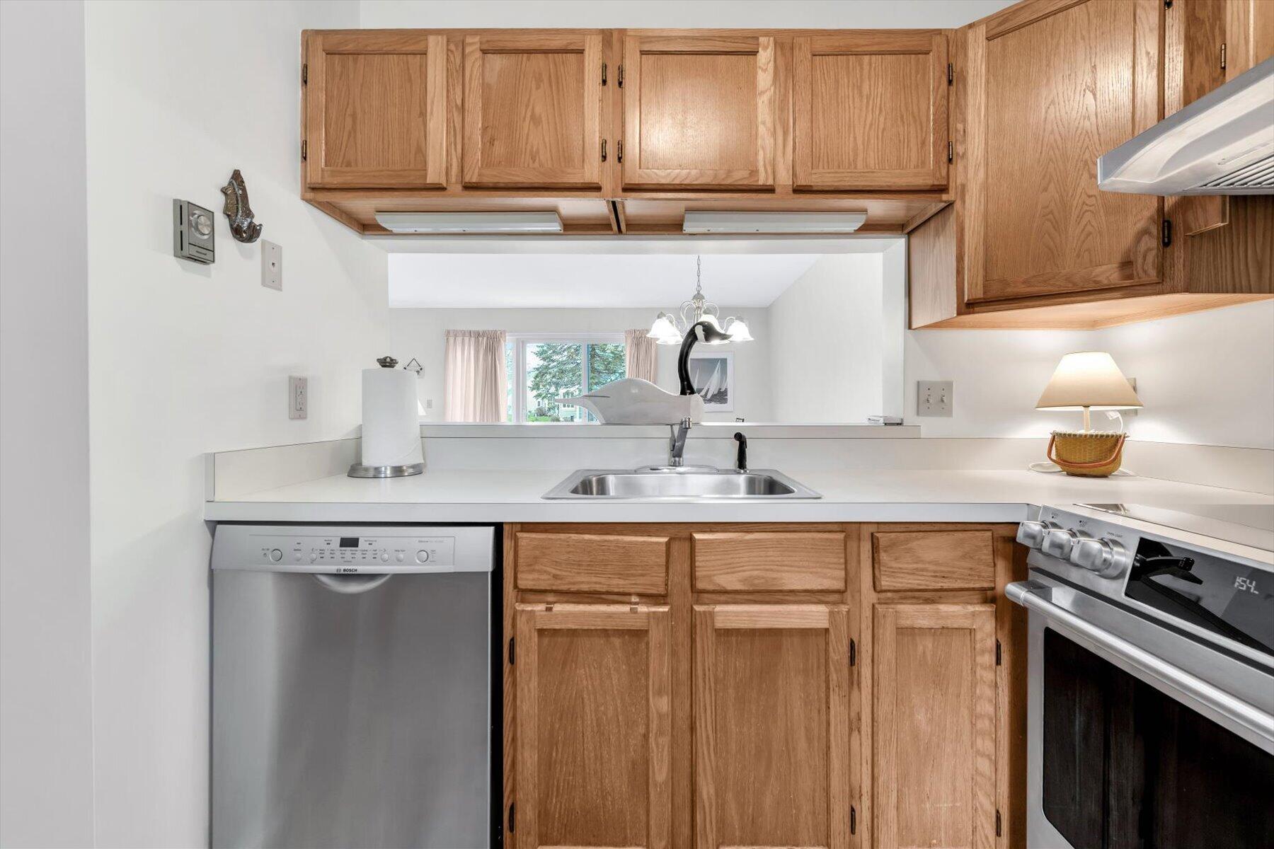 287 Fletcher Lane Brewster MA 02631
