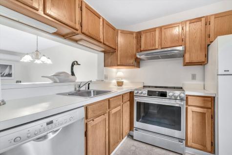 287 Fletcher Lane Brewster MA 02631