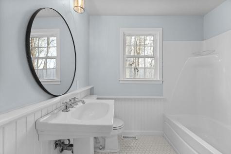 230 Gosnold Street Barnstable MA 02601