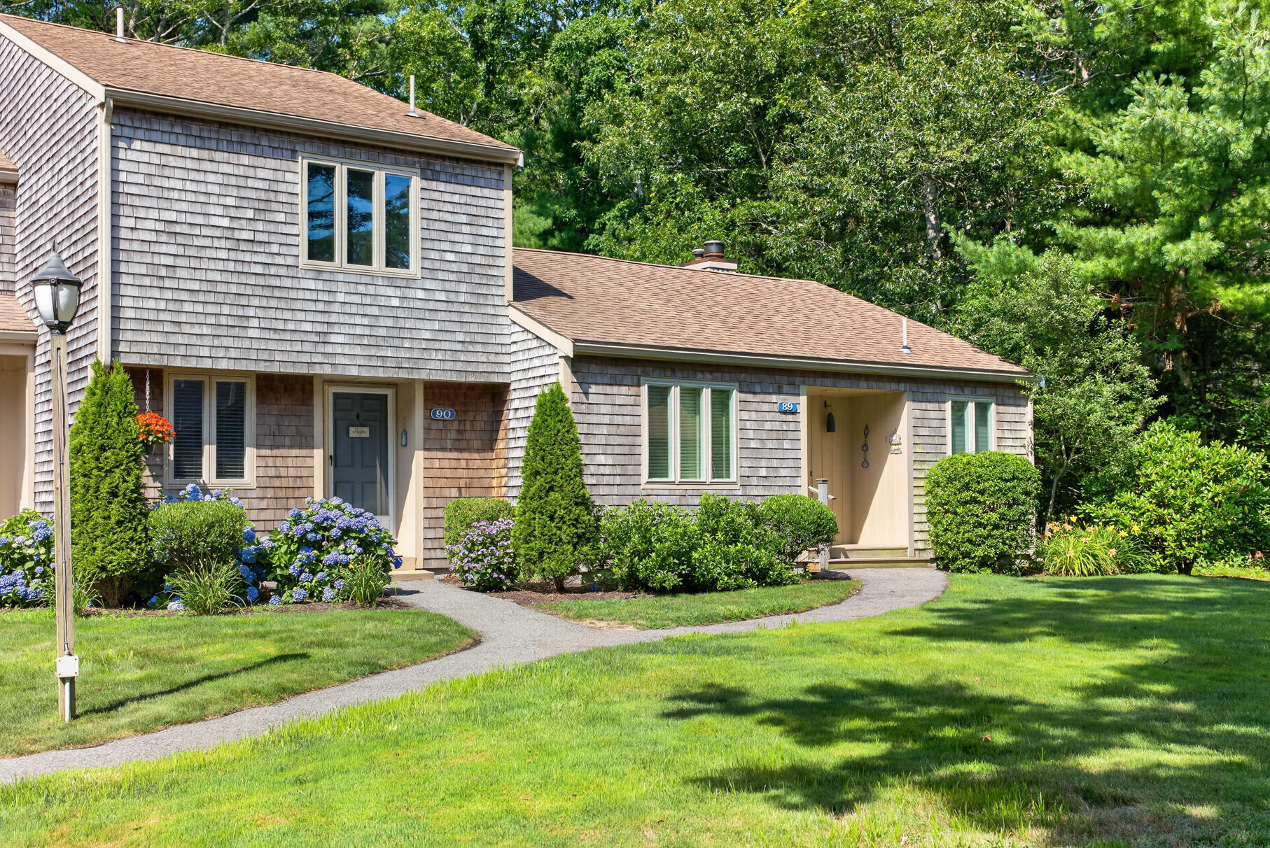 90 Forest Glade Teaticket MA 02536