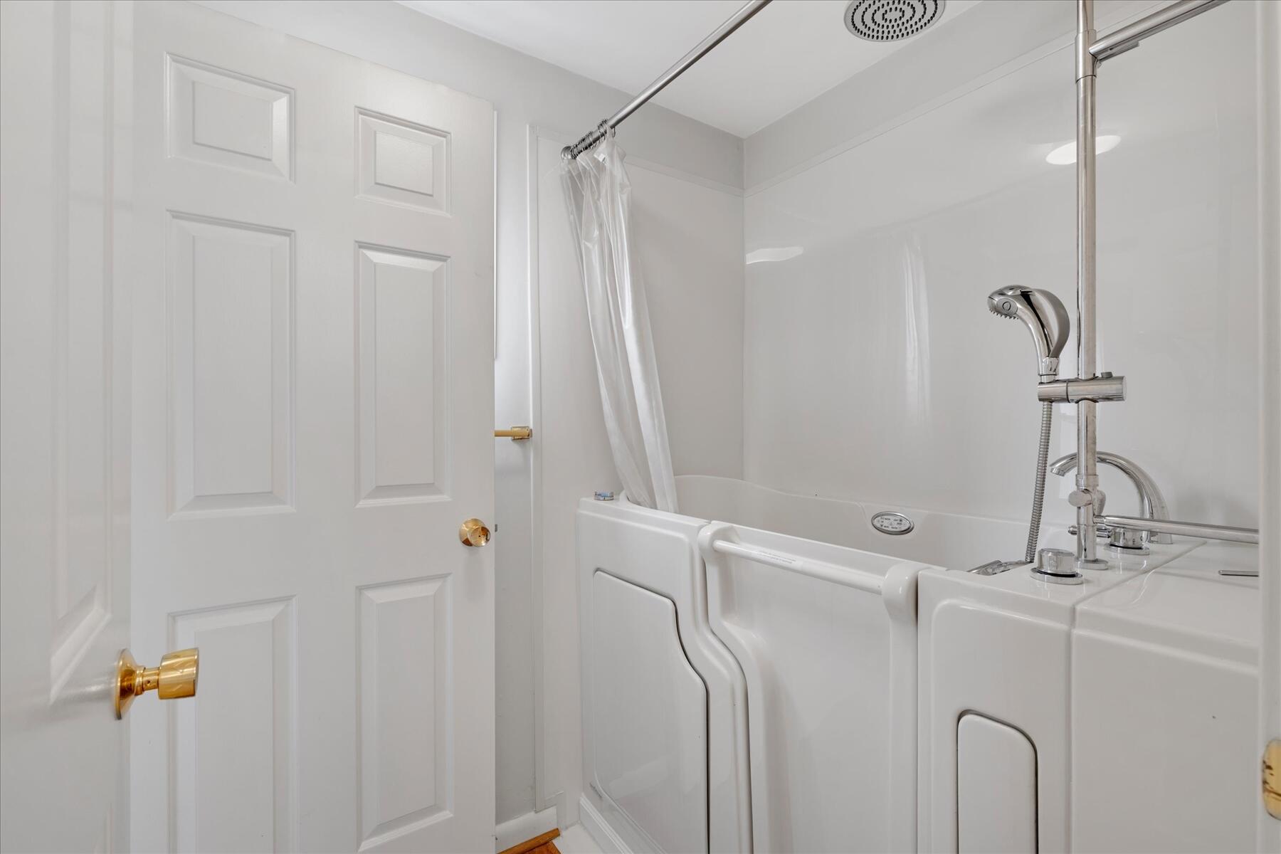 113 Shellback Way Mashpee MA 02649