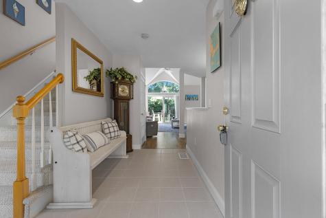 5 Sea Knoll Court Bourne MA 02532