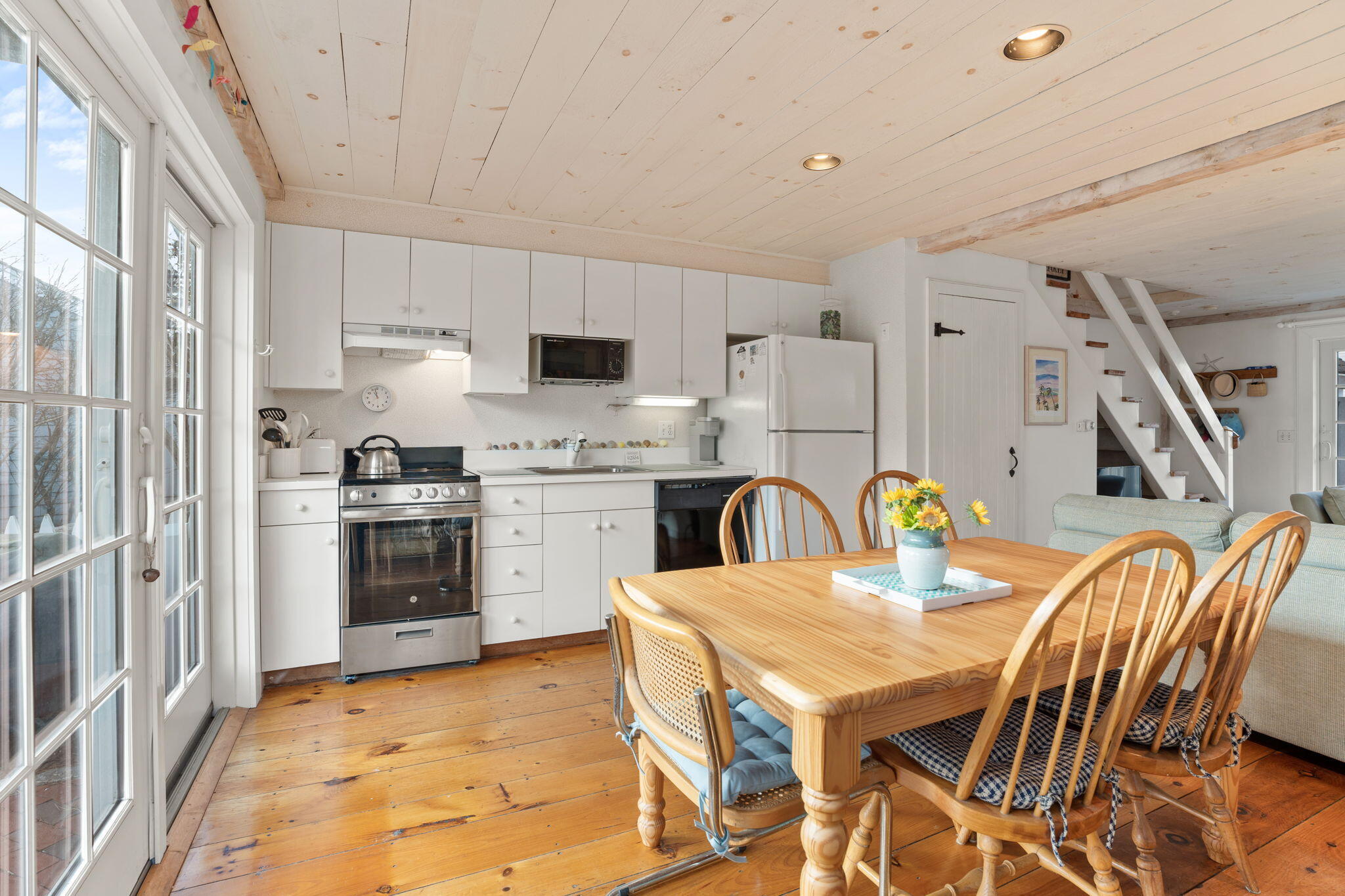 7 Wharf Avenue Mashpee MA 02649