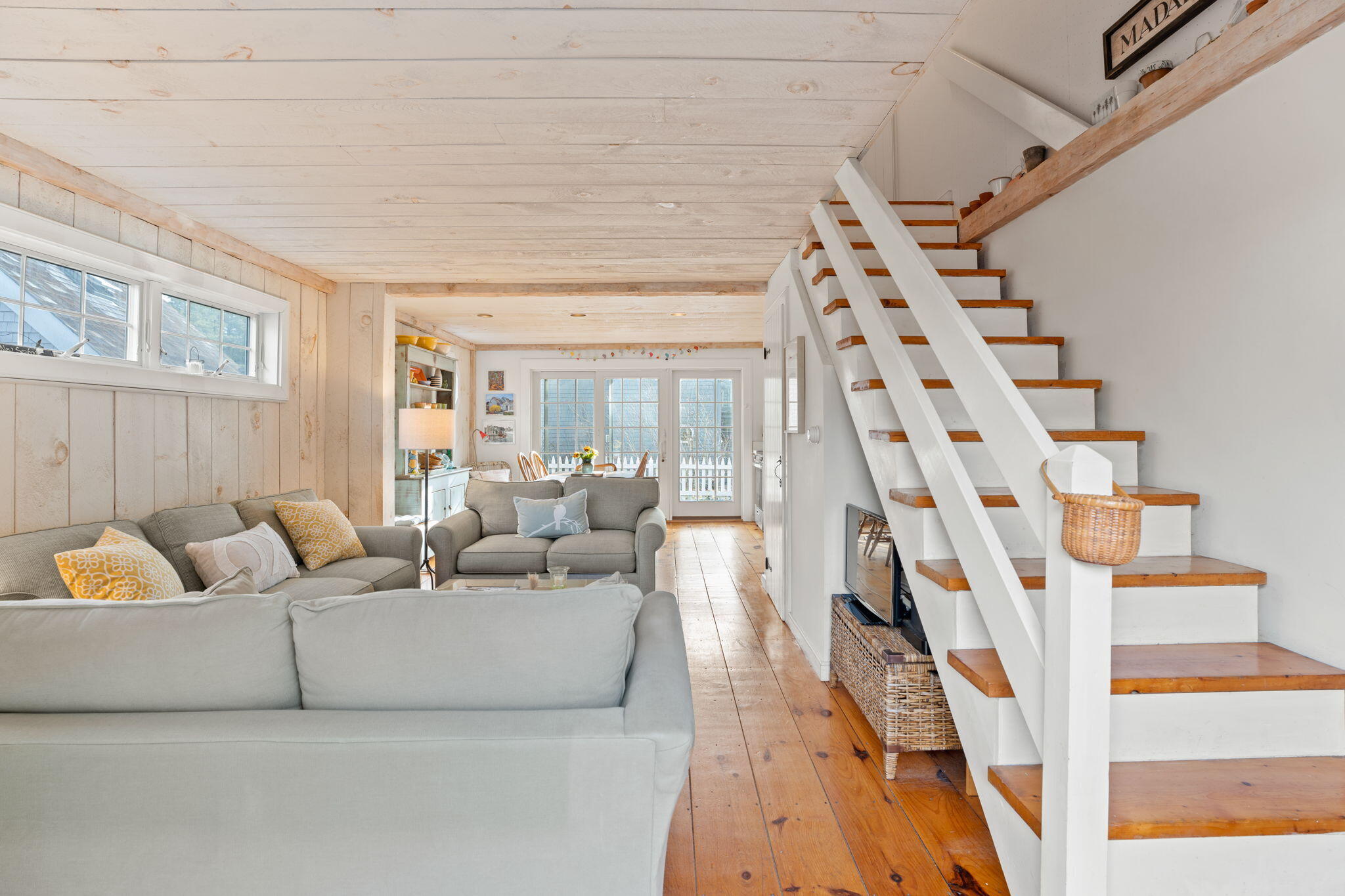 7 Wharf Avenue Mashpee MA 02649