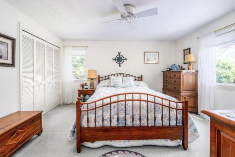7 Masters Court Mashpee MA 02649