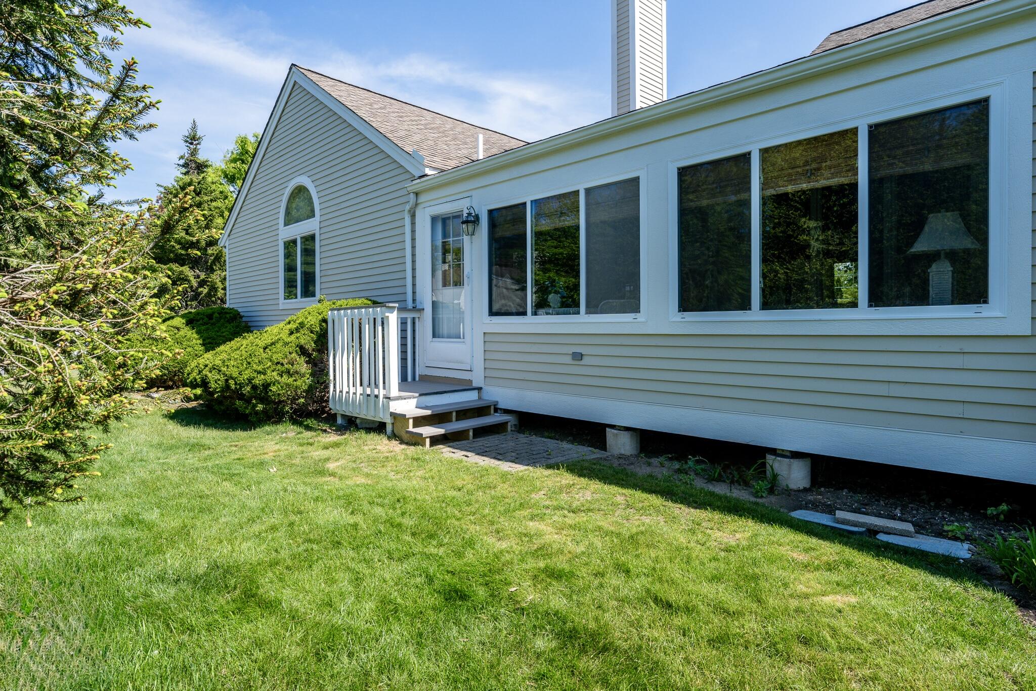 7 Masters Court Mashpee MA 02649