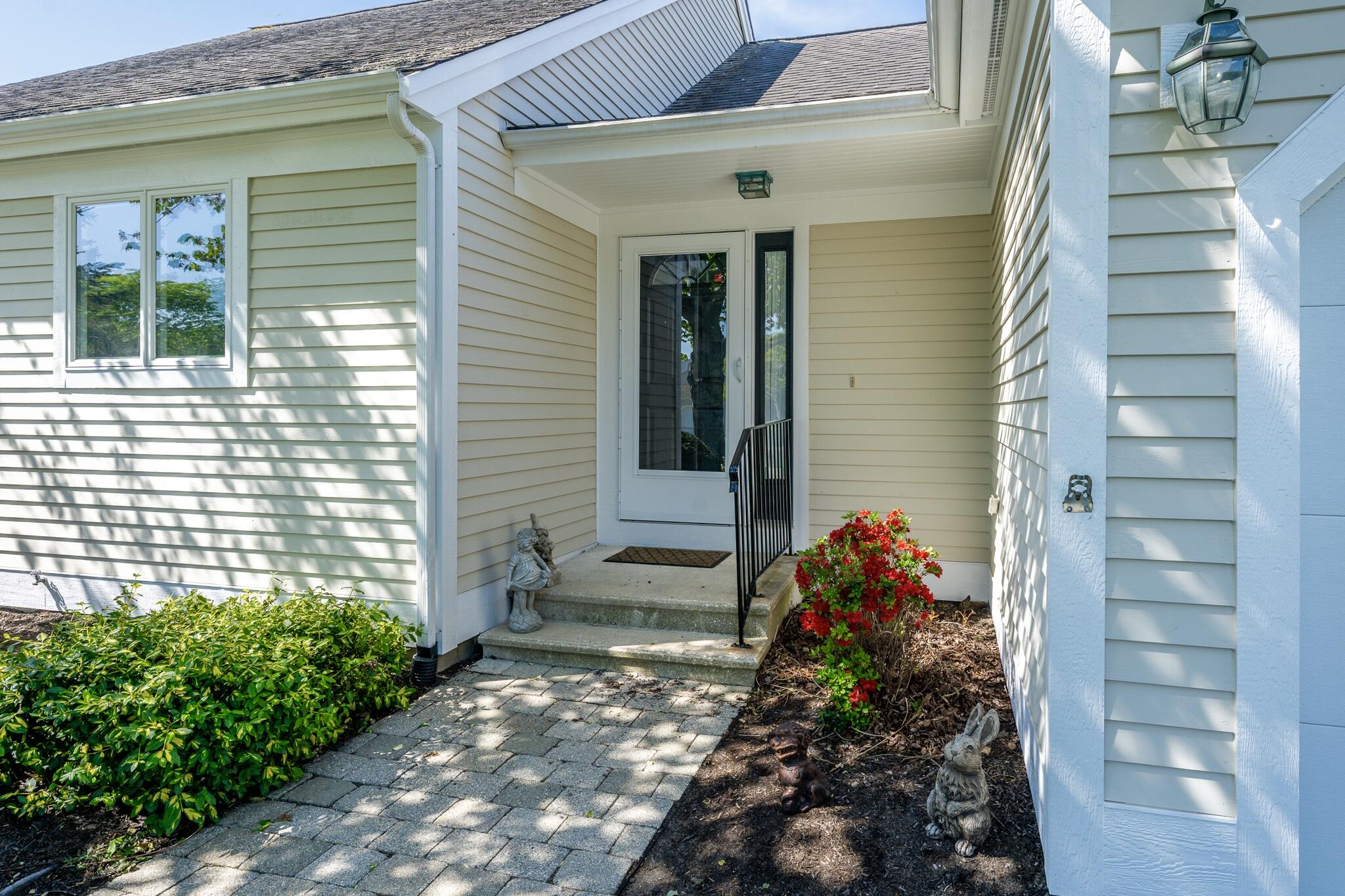 7 Masters Court Mashpee MA 02649