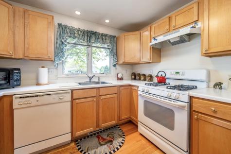 7 Masters Court Mashpee MA 02649