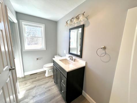 8 Mill Street Wareham MA 02576