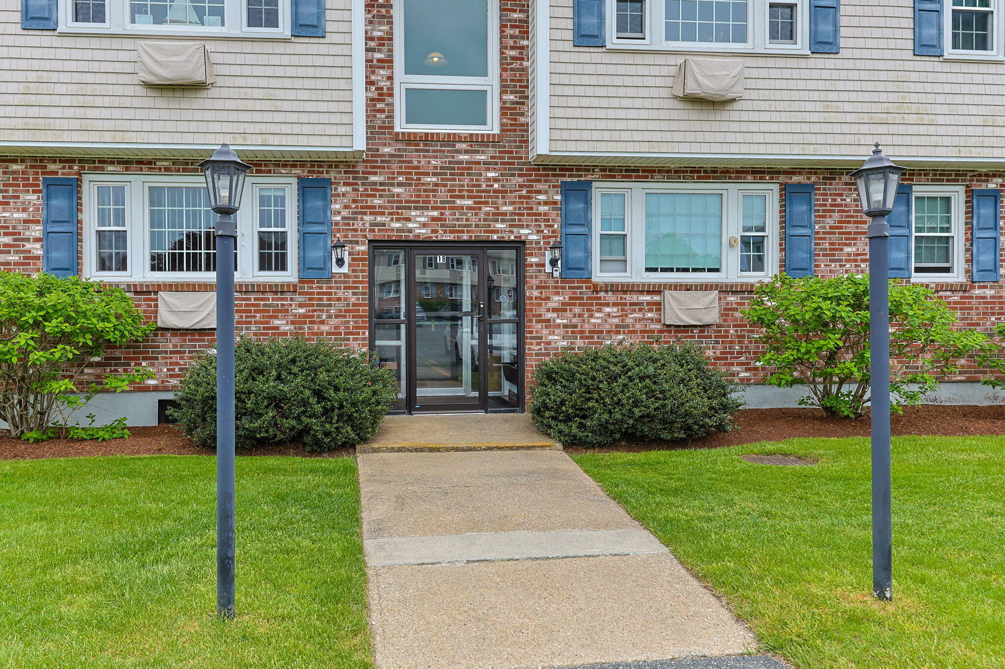 18 South Street Dennis MA 02639