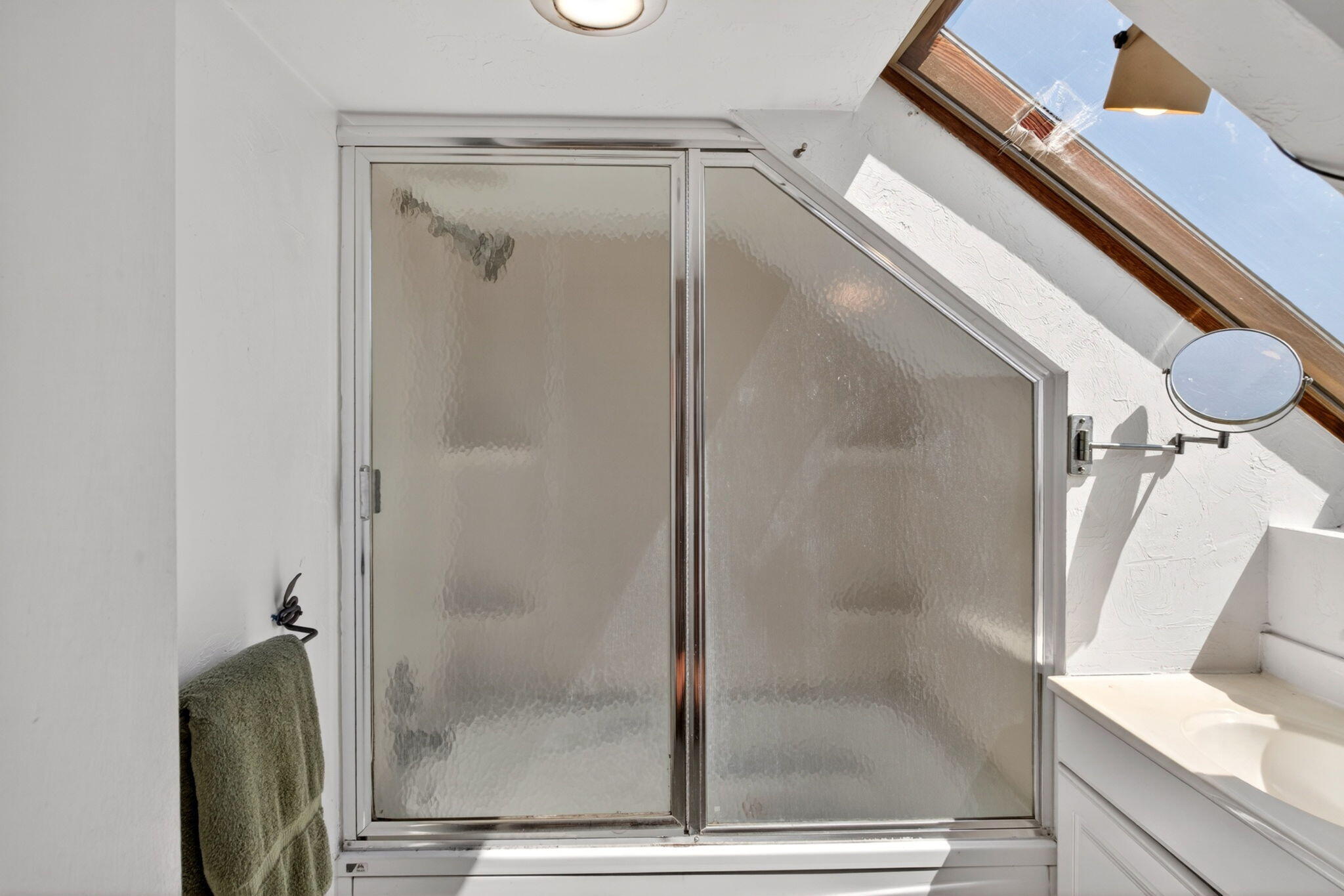 127 Bradford Street Provincetown MA 02657