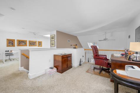 22 Stratford Ridge Mashpee MA 02649