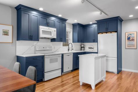 50A Harry Kemp Way MA 02657