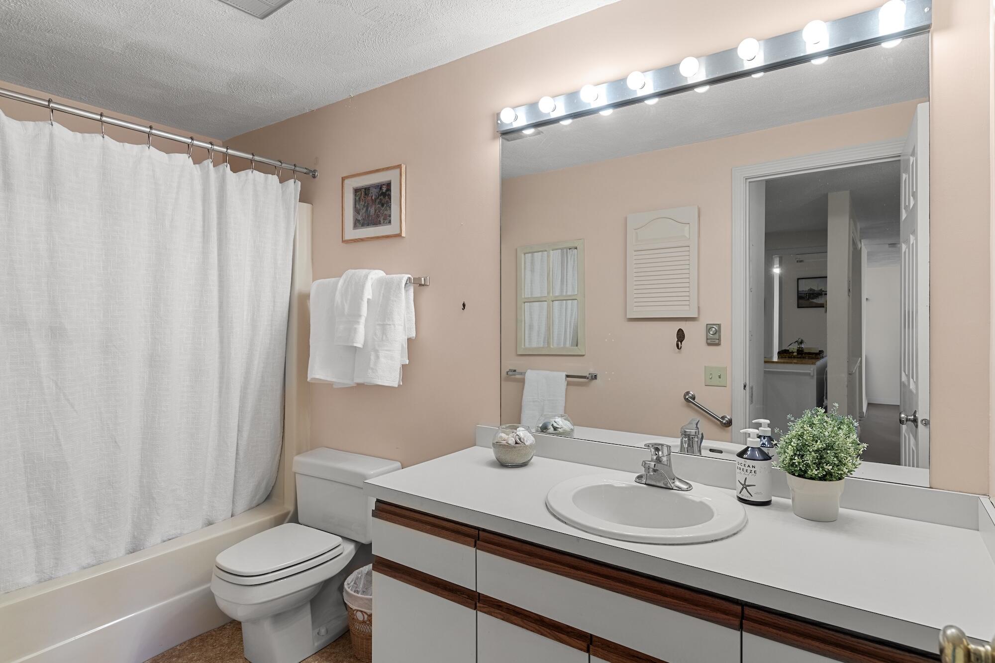 3 Hilltop Drive Sandwich MA 02563