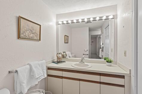 3 Hilltop Drive Sandwich MA 02563