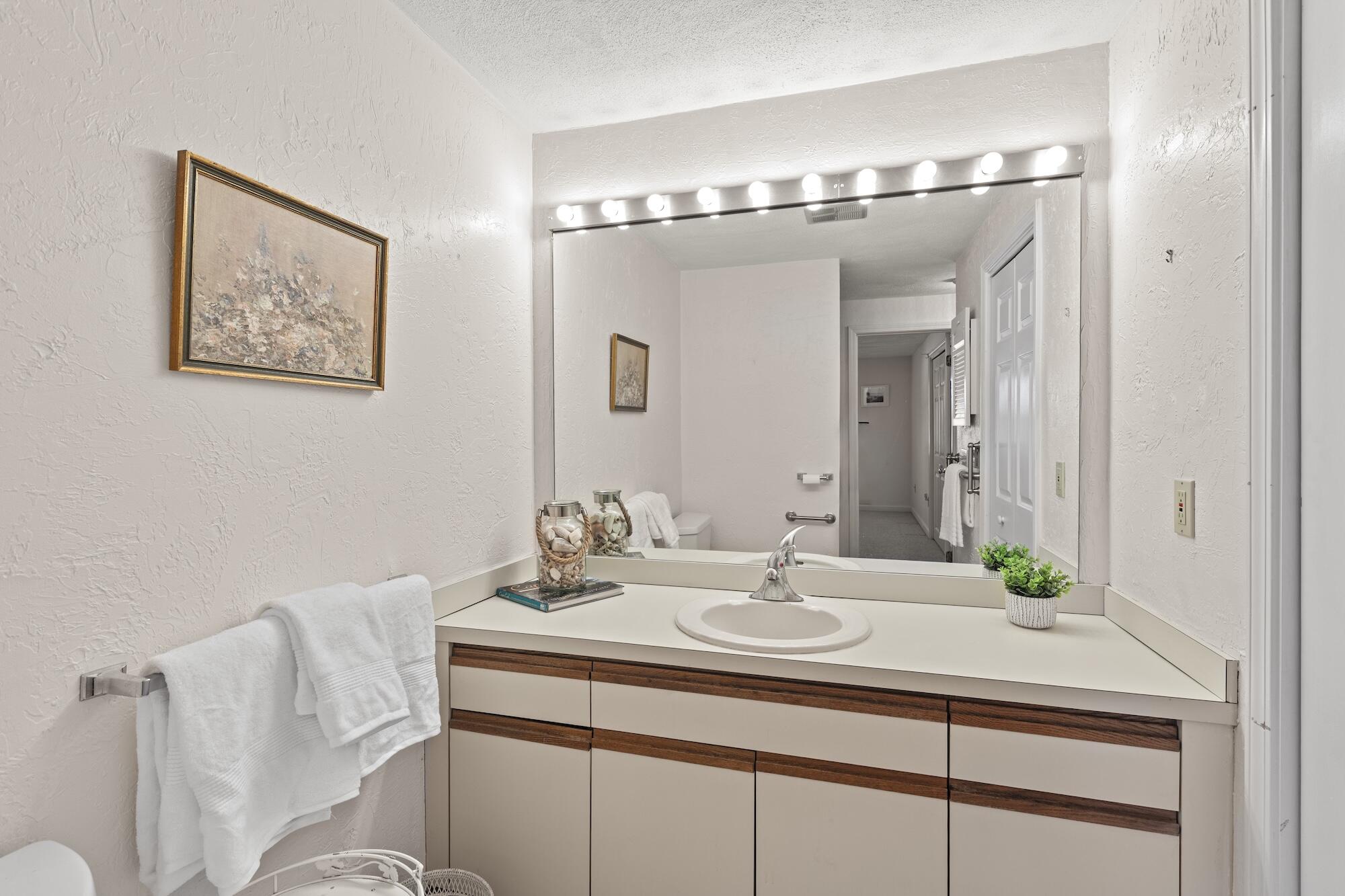 3 Hilltop Drive Sandwich MA 02563