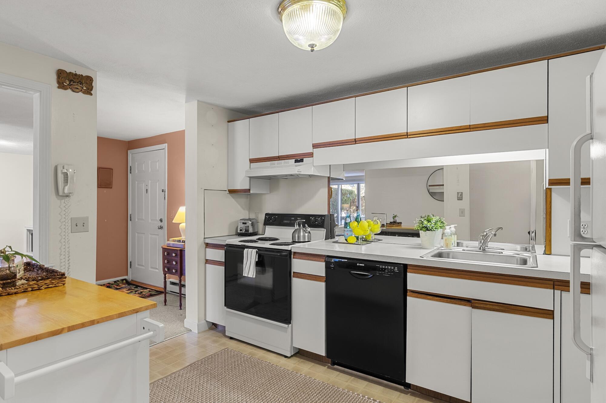 3 Hilltop Drive Sandwich MA 02563