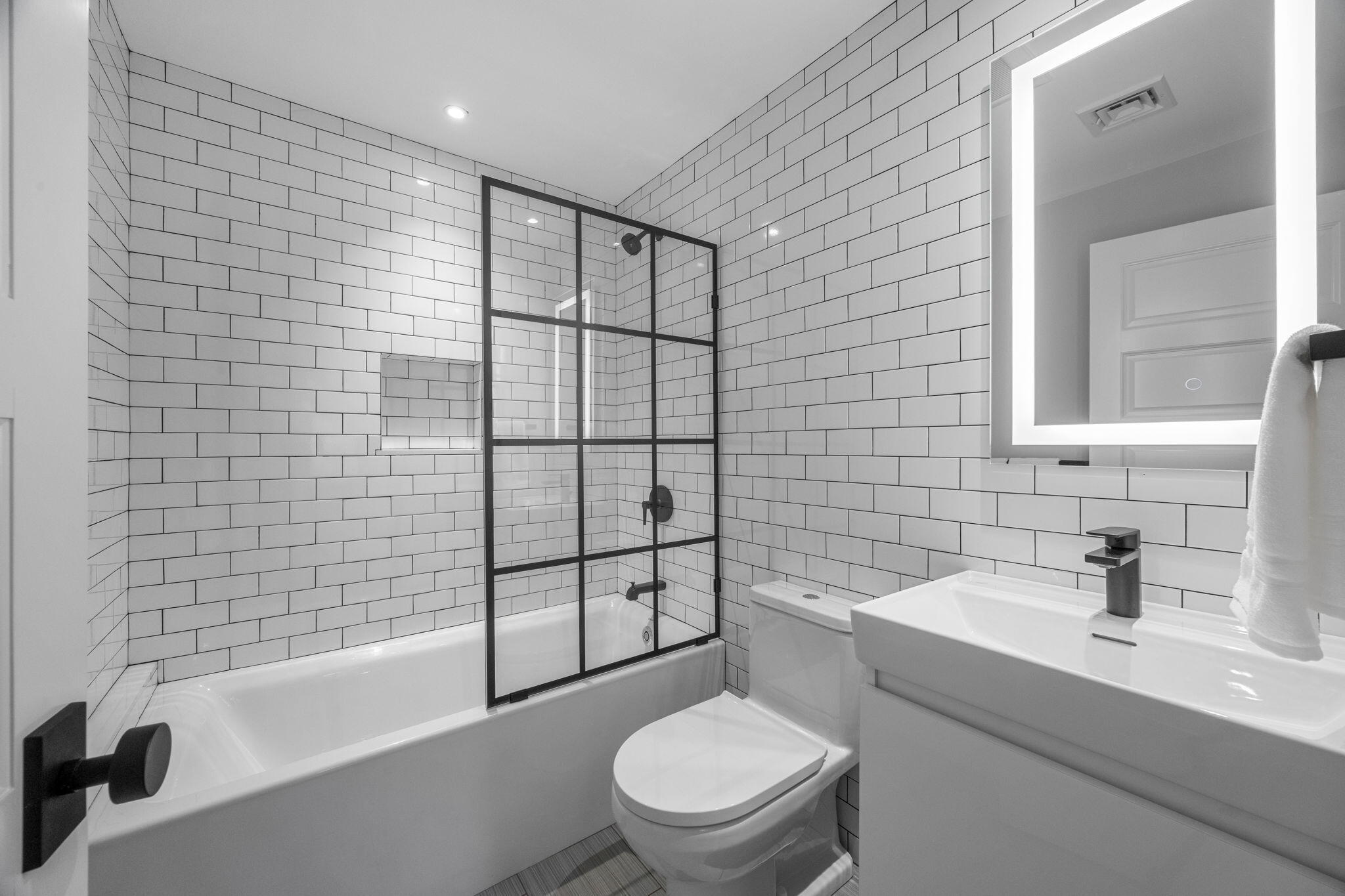 404 Commercial Street Provincetown MA 02657