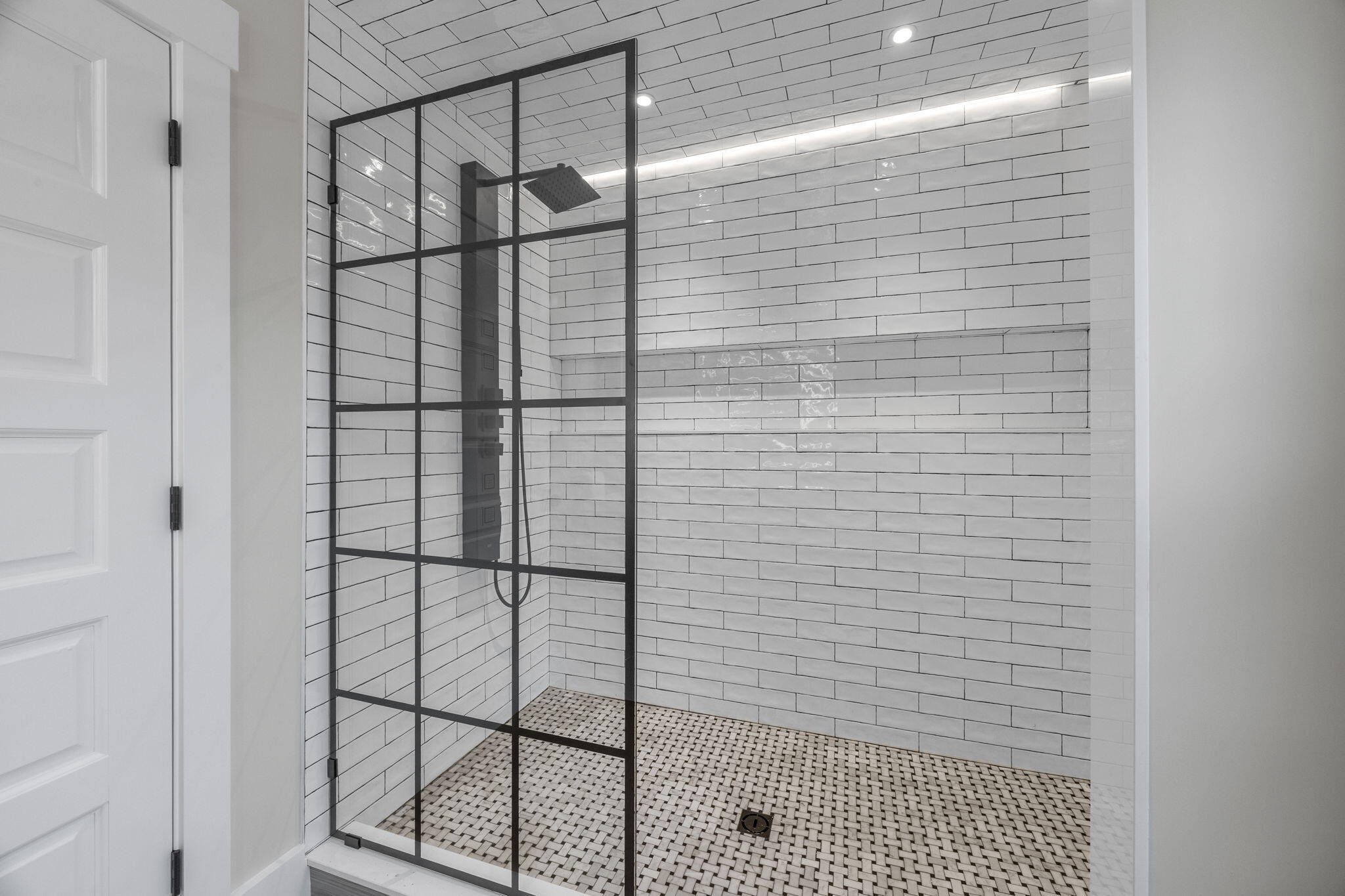 404 Commercial Street Provincetown MA 02657