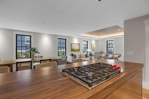 404 Commercial Street Provincetown MA 02657