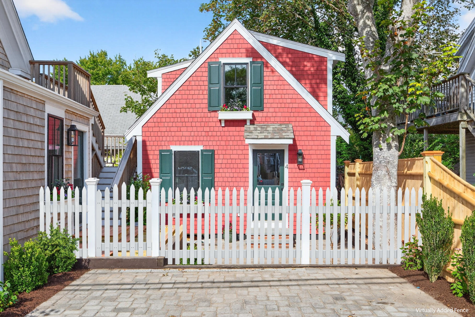 10 Bradford Street Provincetown MA 02657