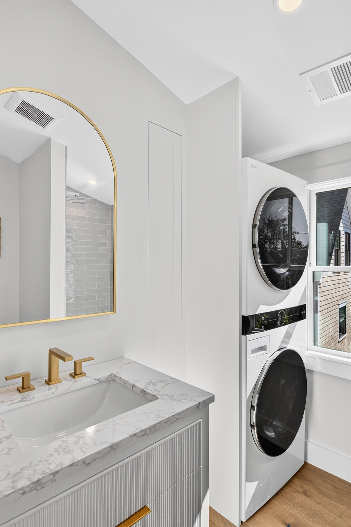 10 Bradford Street Provincetown MA 02657