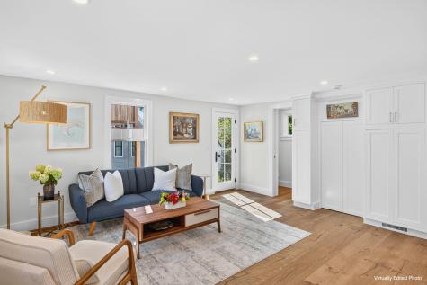 10 Bradford Street Provincetown MA 02657