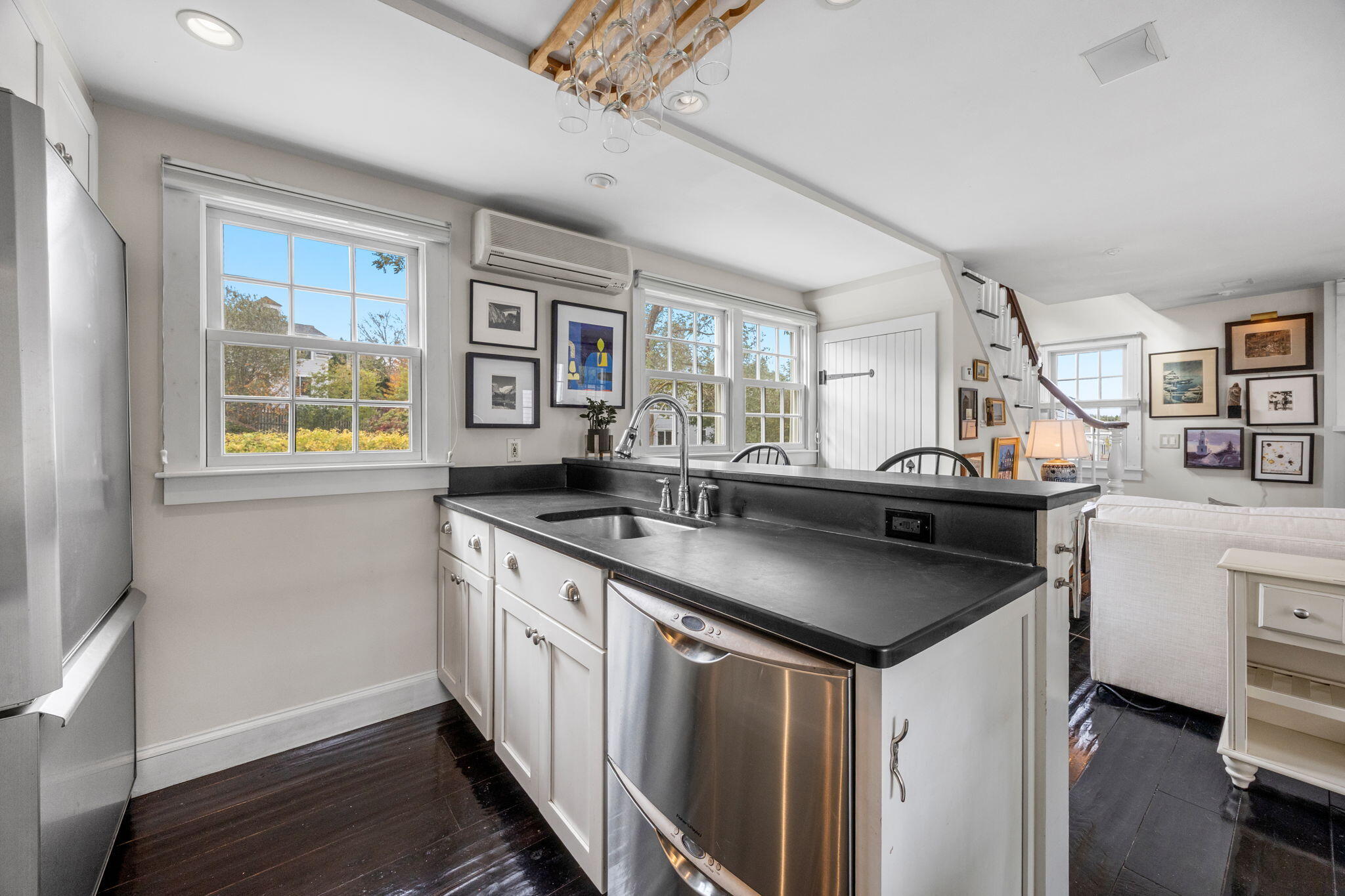 26 Pleasant Street Provincetown MA 02657