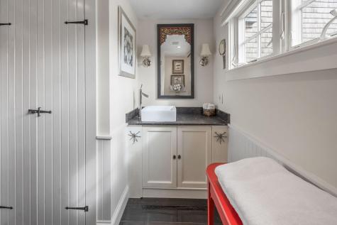 26 Pleasant Street Provincetown MA 02657