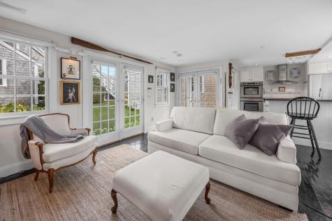 26 Pleasant Street Provincetown MA 02657