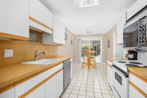 1 Belmont Road Harwich MA 02671