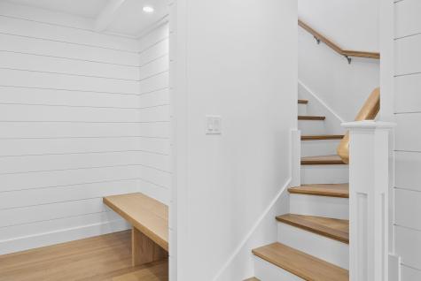 9-1 Fairmount Avenue Falmouth MA 02540