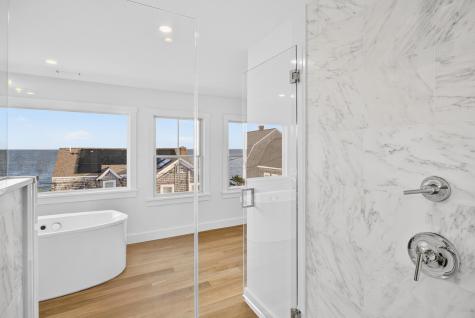 9-1 Fairmount Avenue Falmouth MA 02540