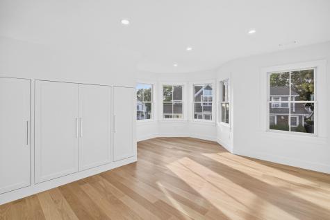 9-1 Fairmount Avenue Falmouth MA 02540